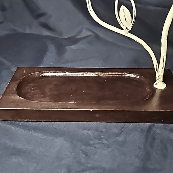 Jewelry Tree - Picture 5 of 6